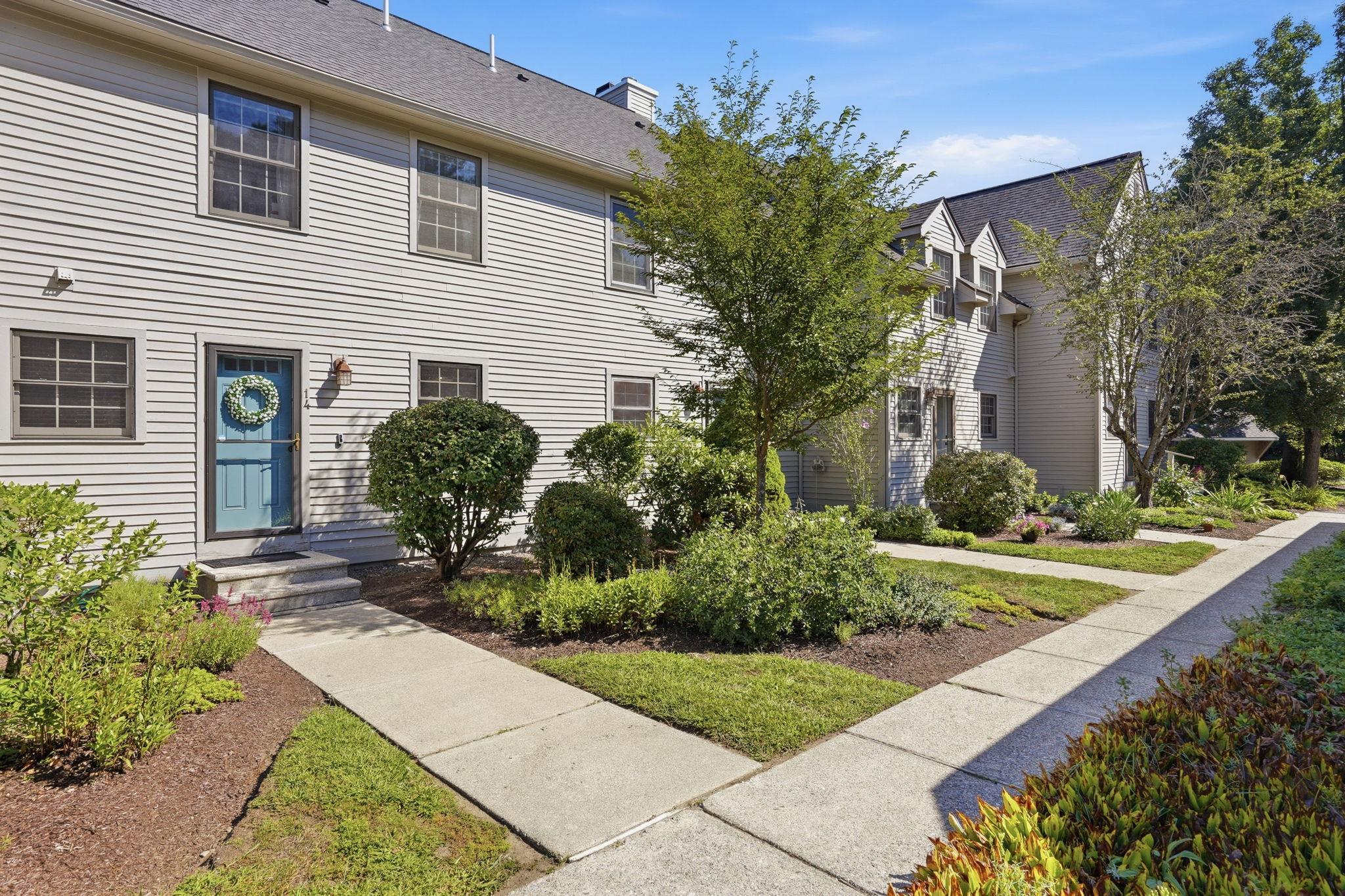 6 Veterans Road Unit: 14