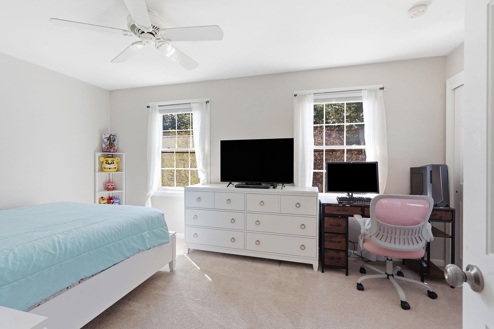 6 Veterans Road Unit: 14
