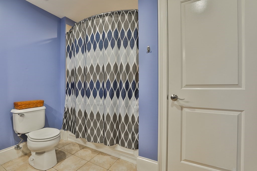 61 Market Street # 4D