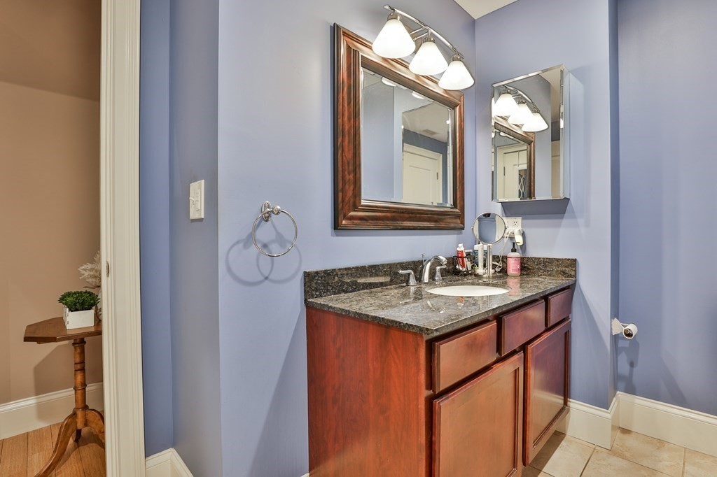 61 Market Street # 4D