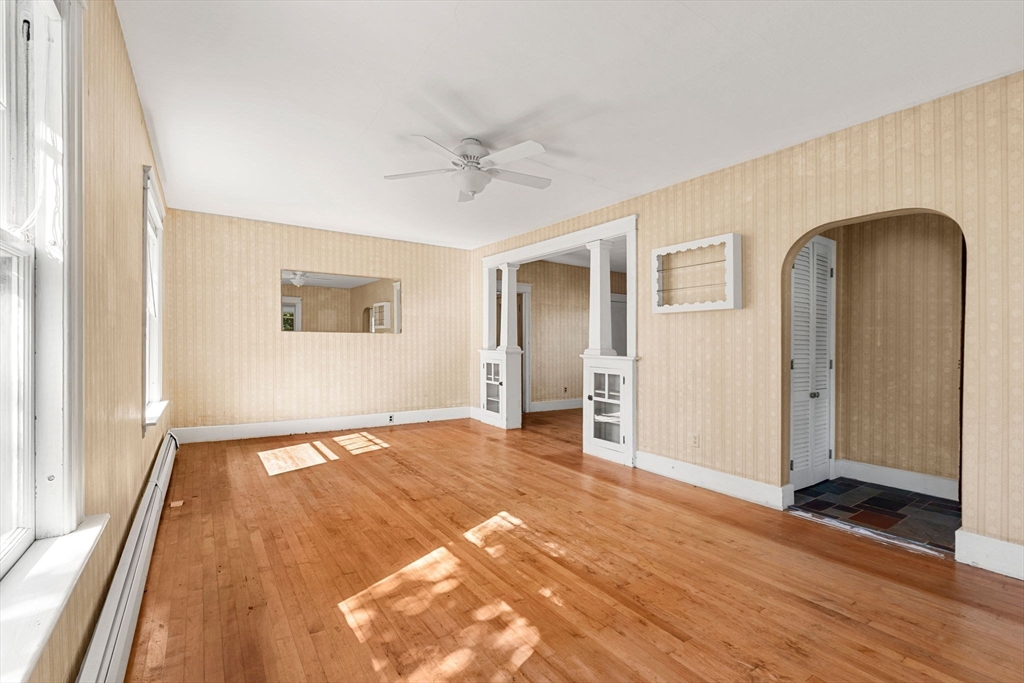24 Sherbrook Ave, Worcester
