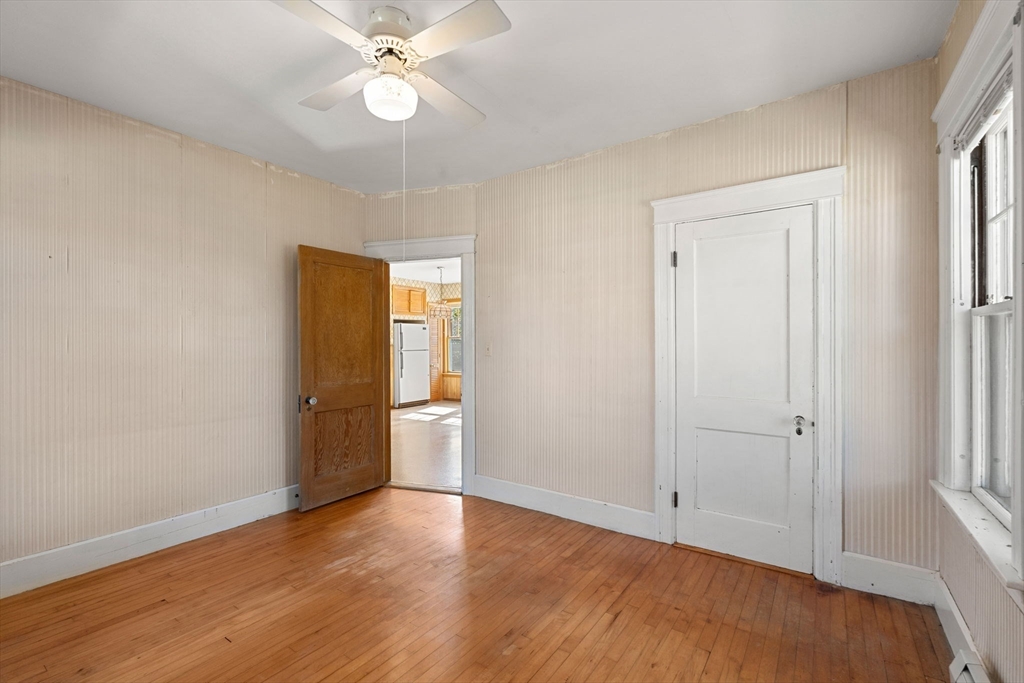 24 Sherbrook Ave, Worcester