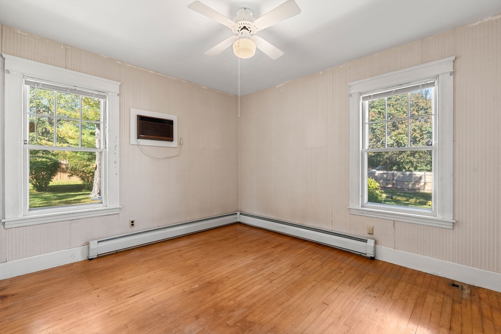 24 Sherbrook Ave, Worcester