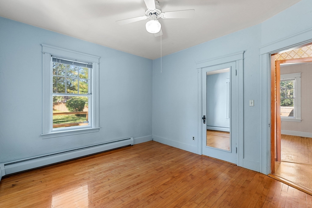 24 Sherbrook Ave, Worcester