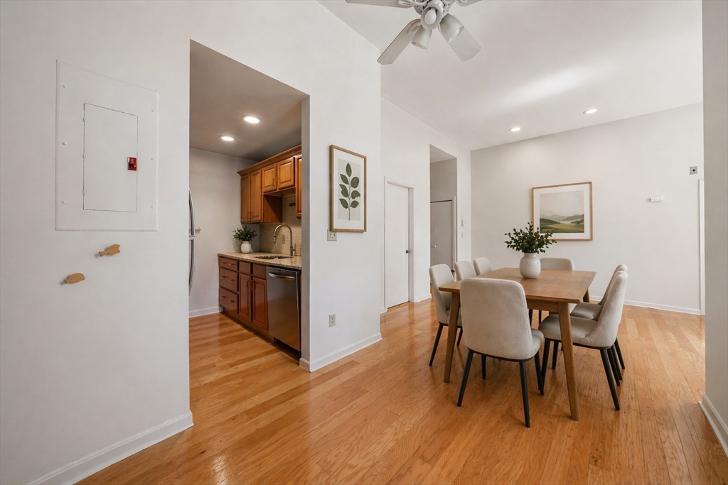 350 W 4th St # 204