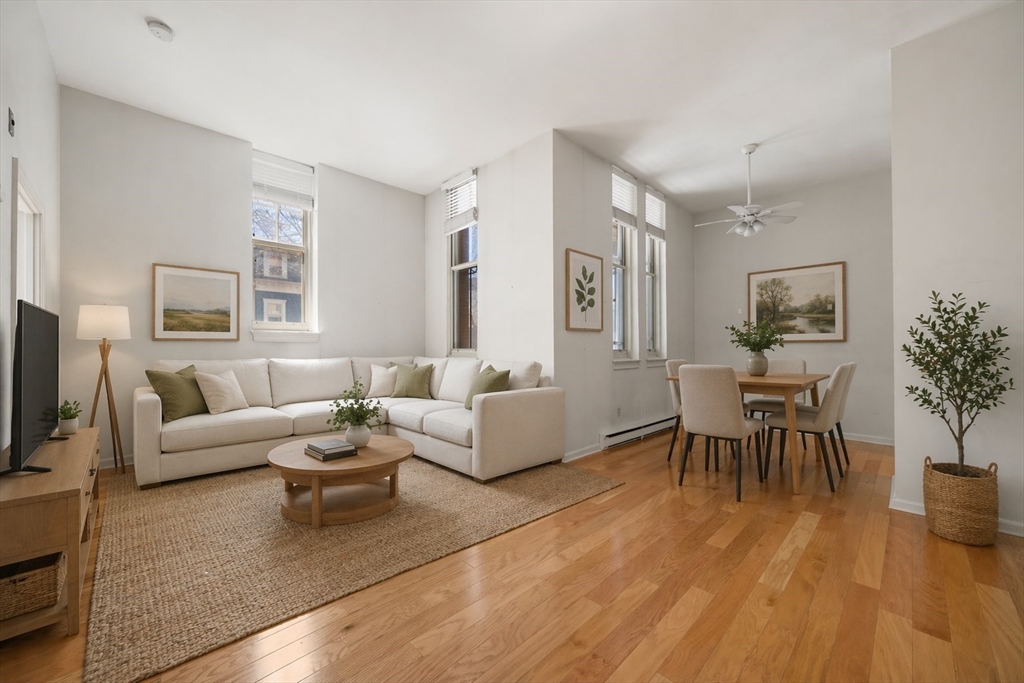 350 W 4th St # 204