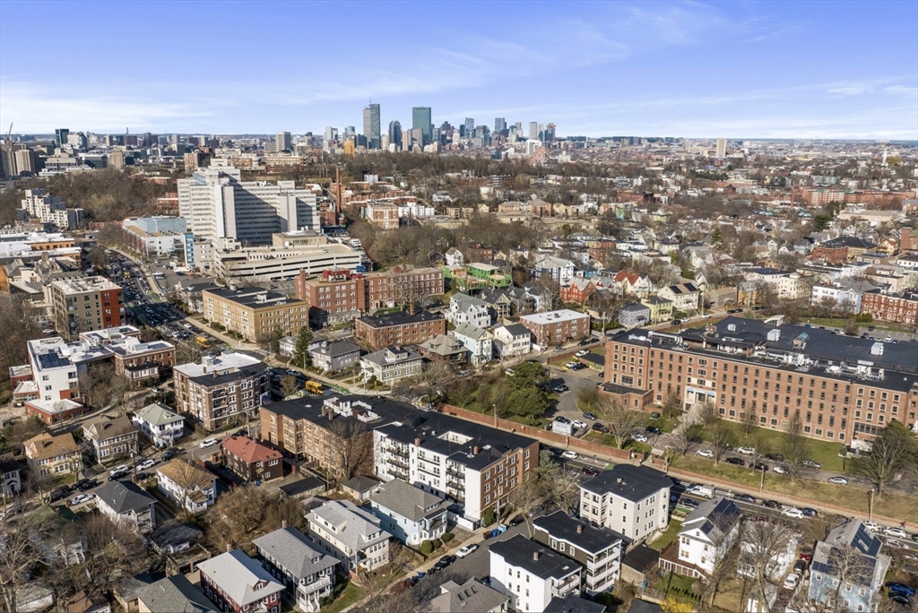 343 S Huntington Ave # 5