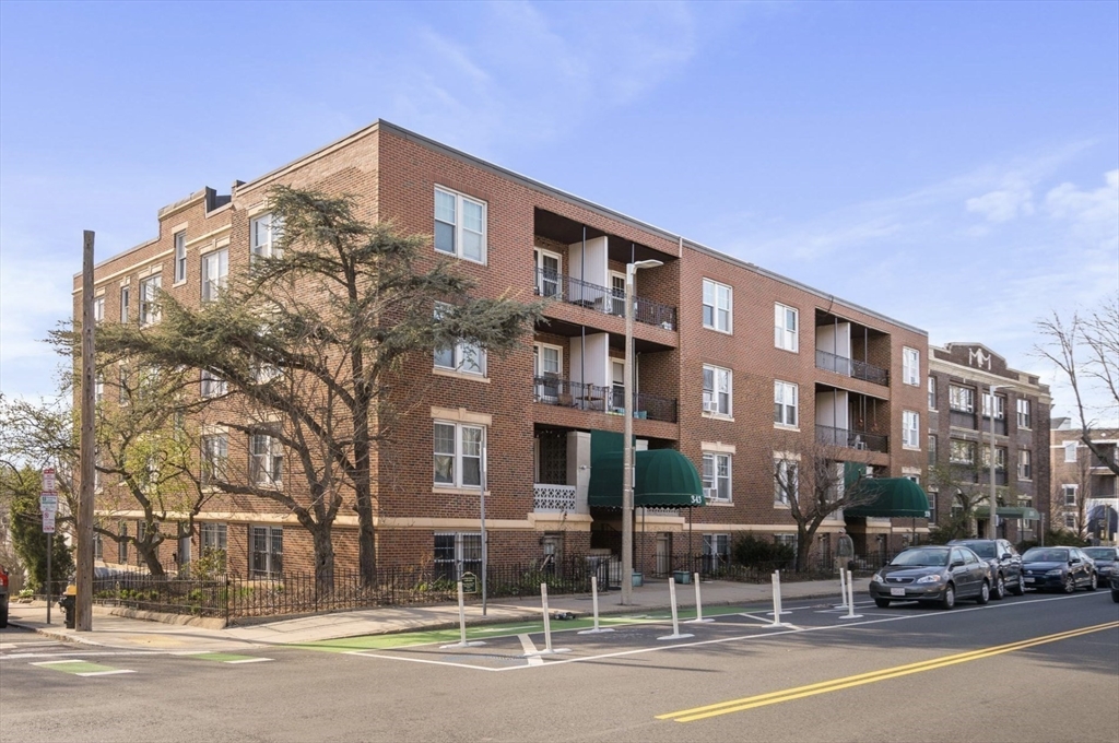 343 S Huntington Ave # 5