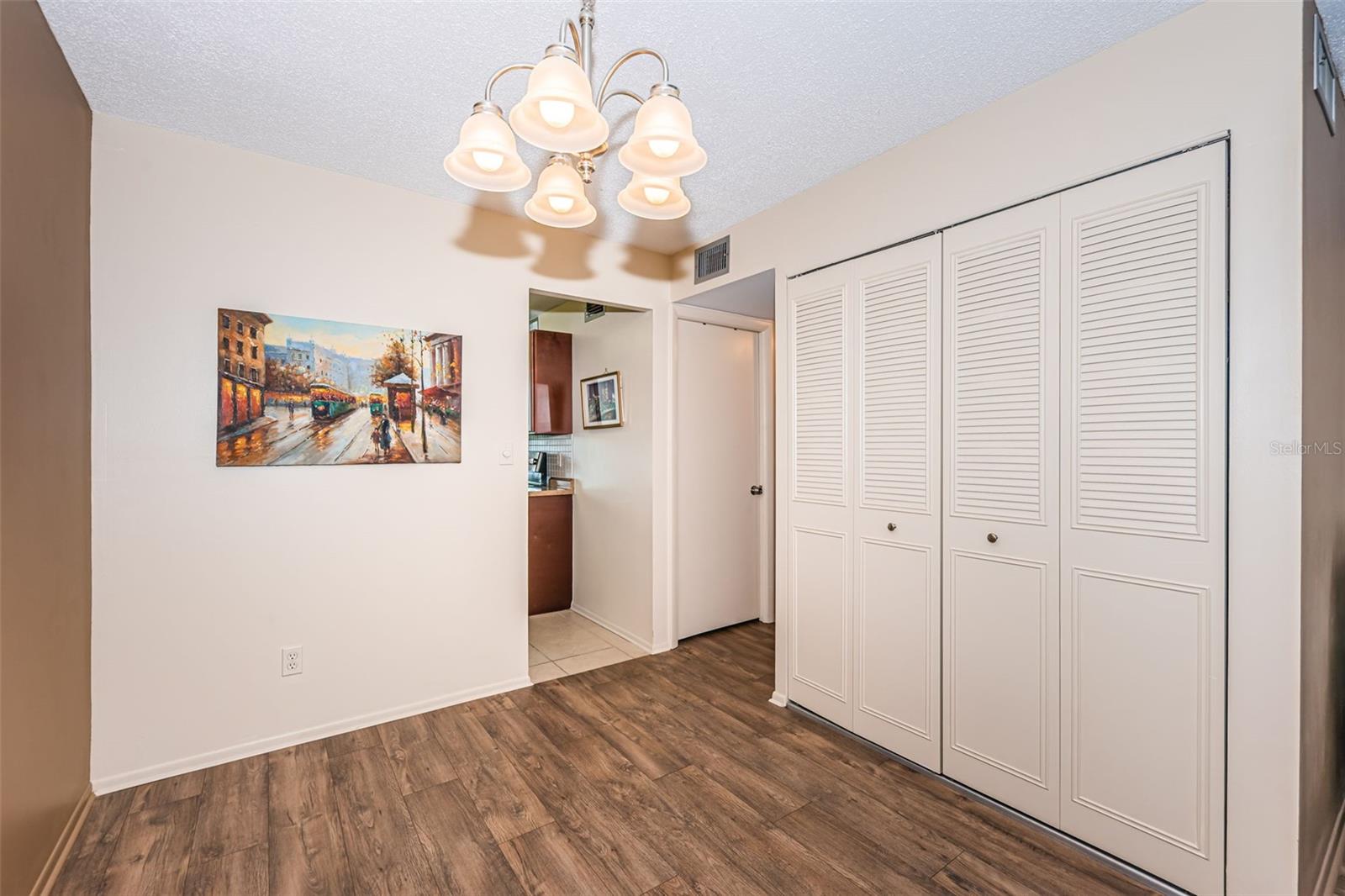 4880 LOCUST ST NE #227