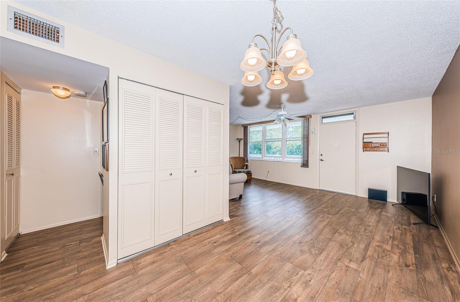 4880 LOCUST ST NE #227