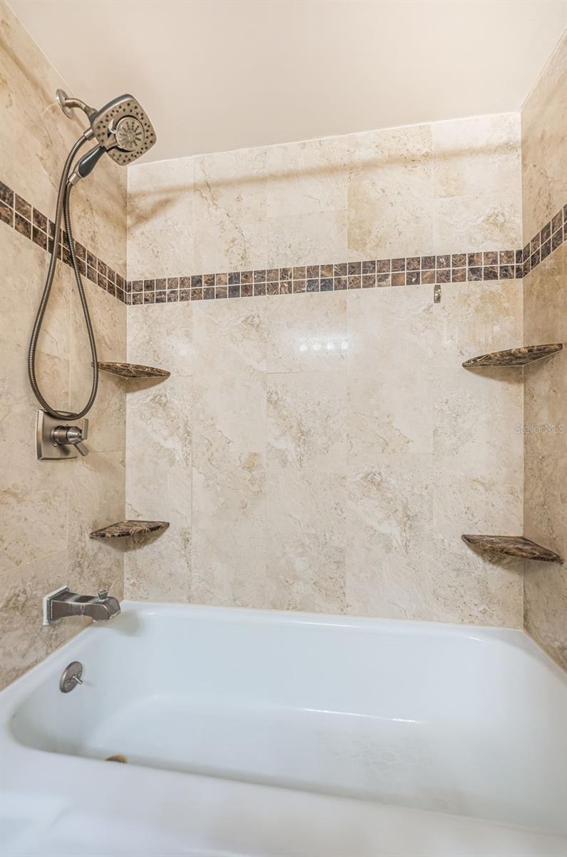 4880 LOCUST ST NE #227