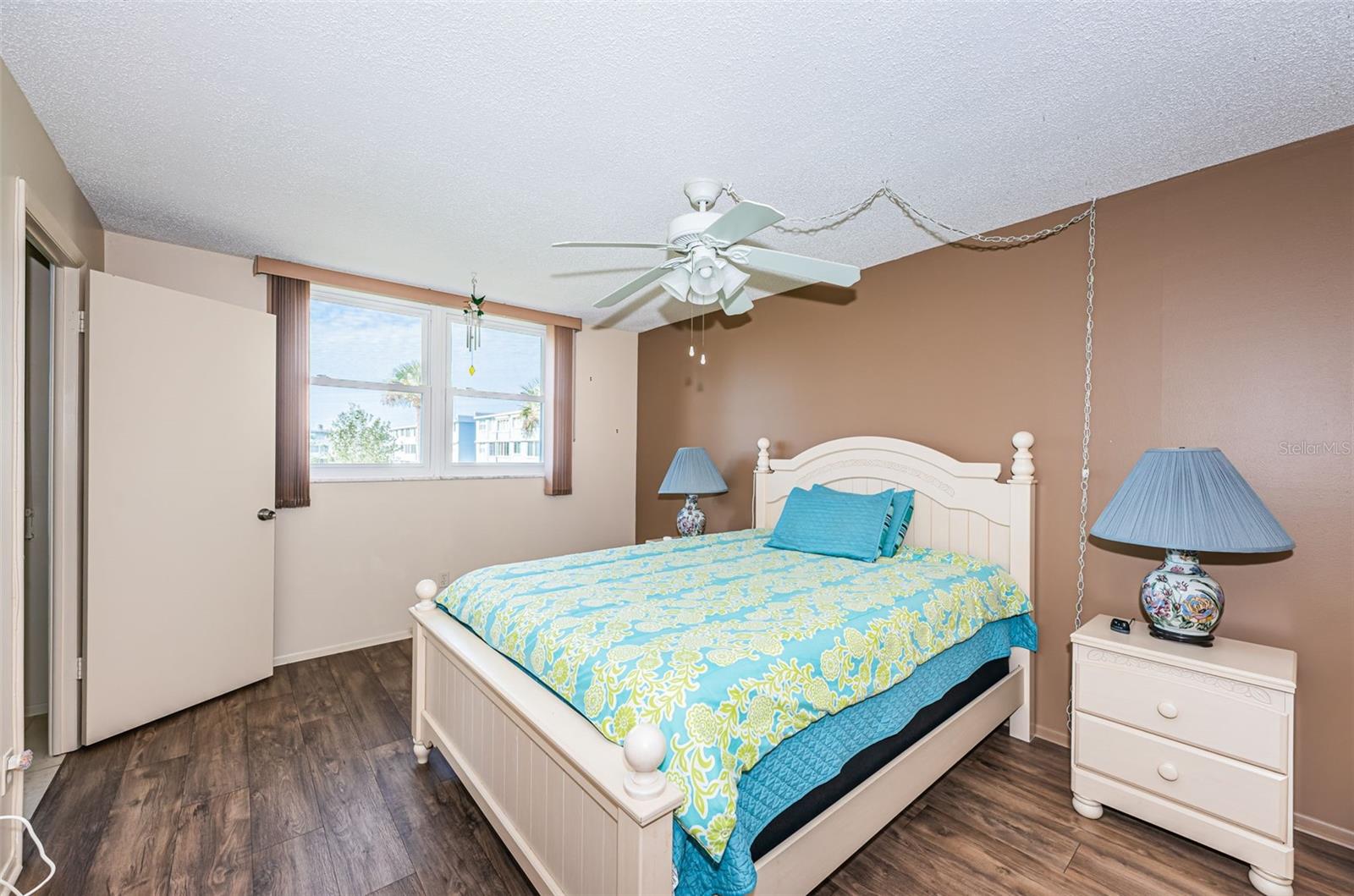 4880 LOCUST ST NE #227