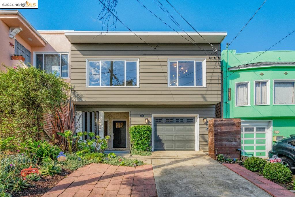 136 Majestic Ave