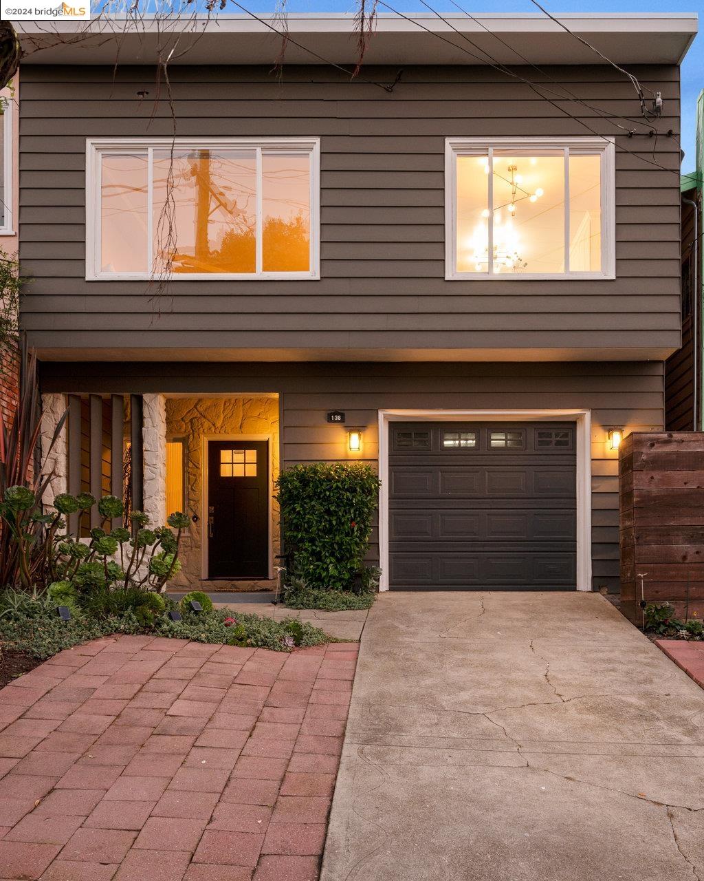 136 Majestic Ave