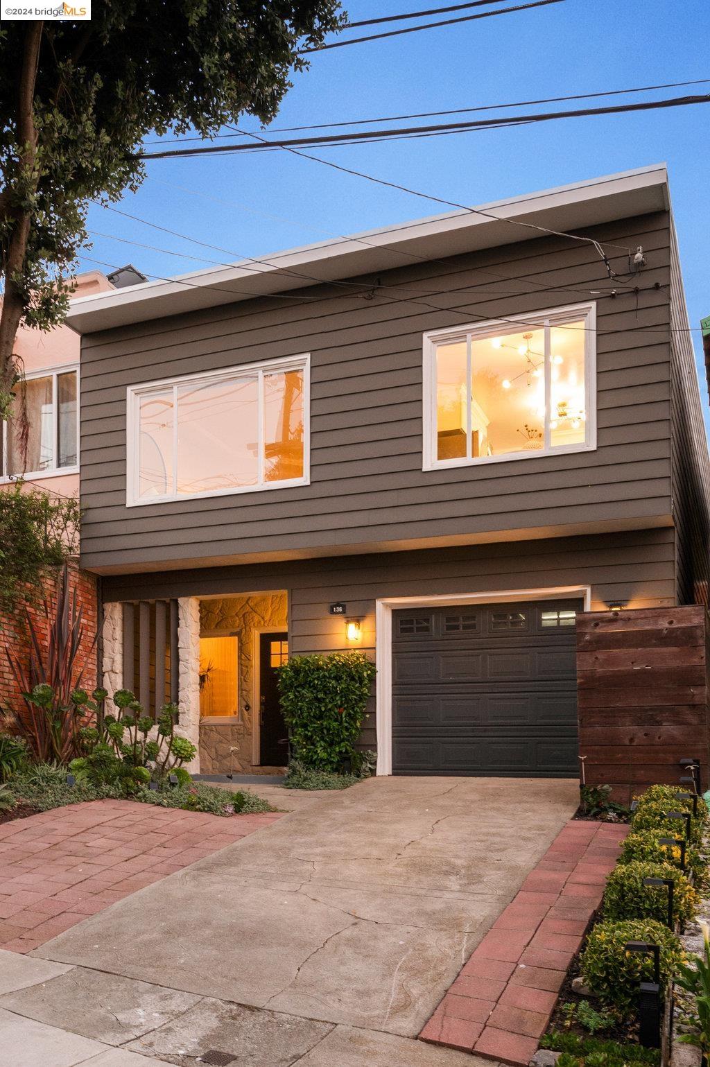 136 Majestic Ave