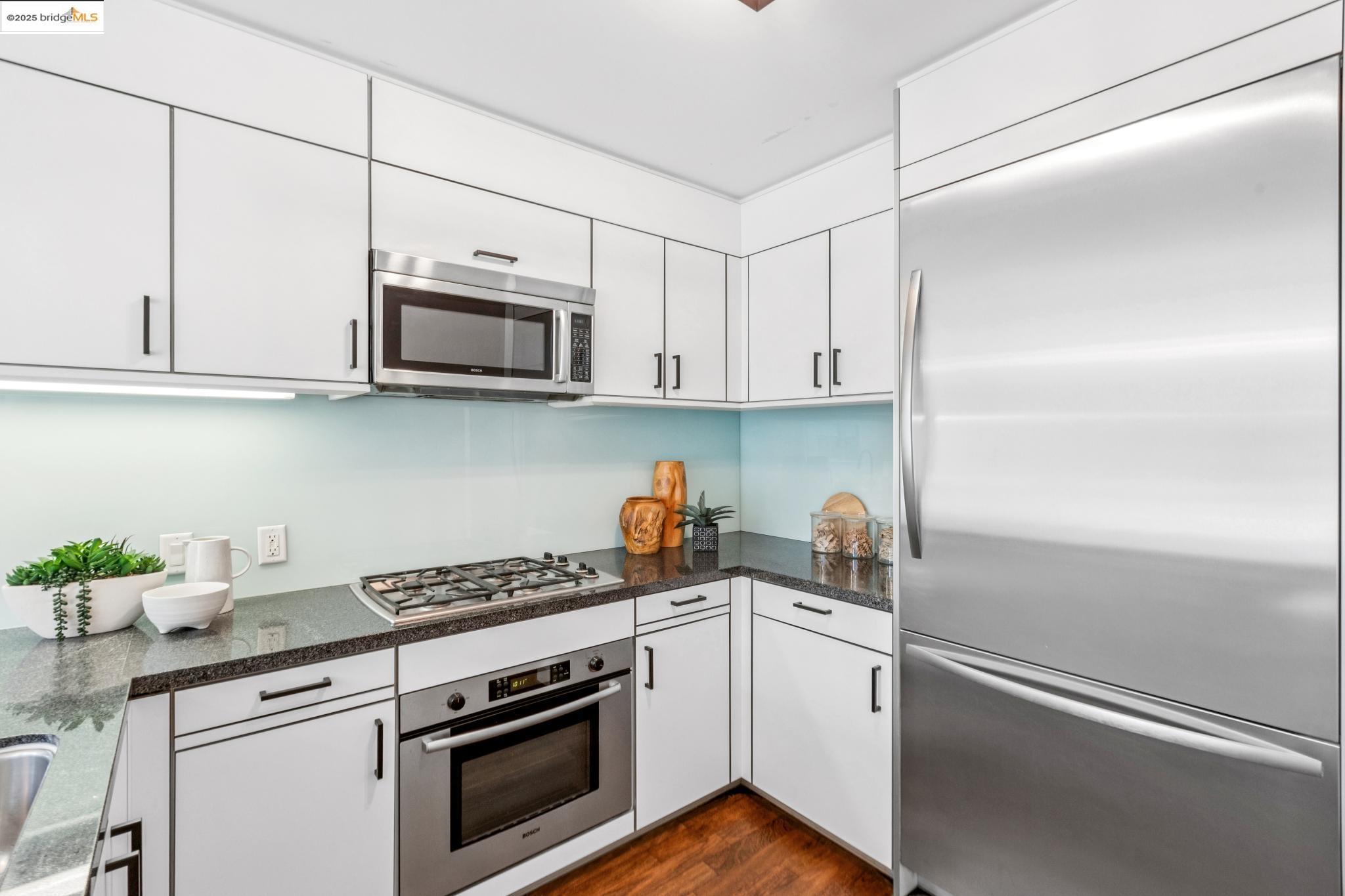 333 MAIN # 7B