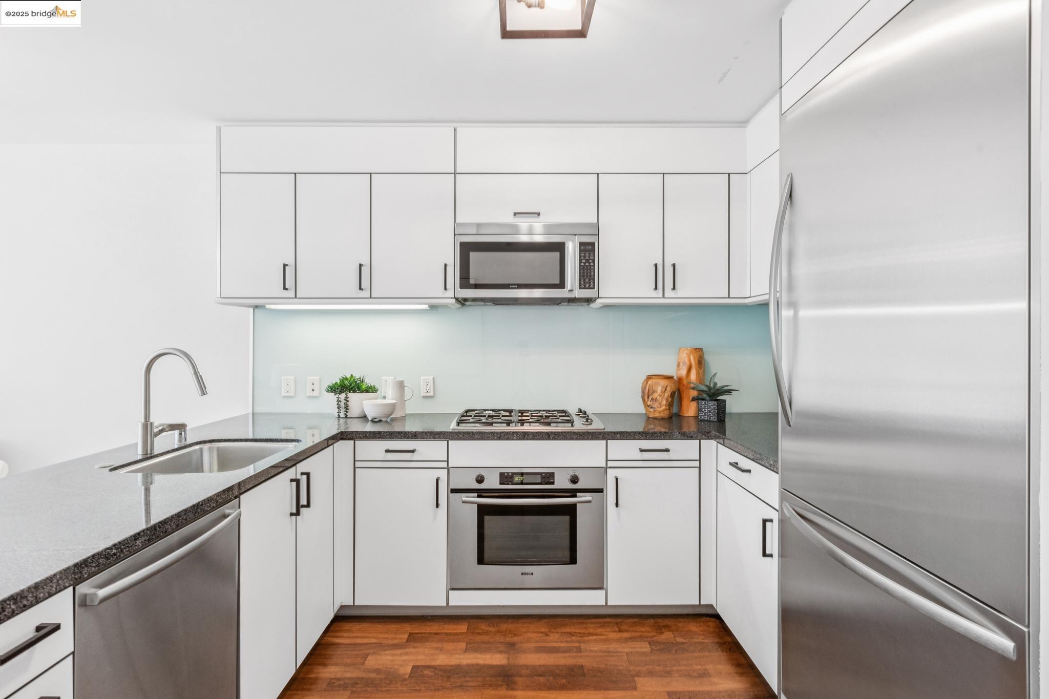333 MAIN # 7B