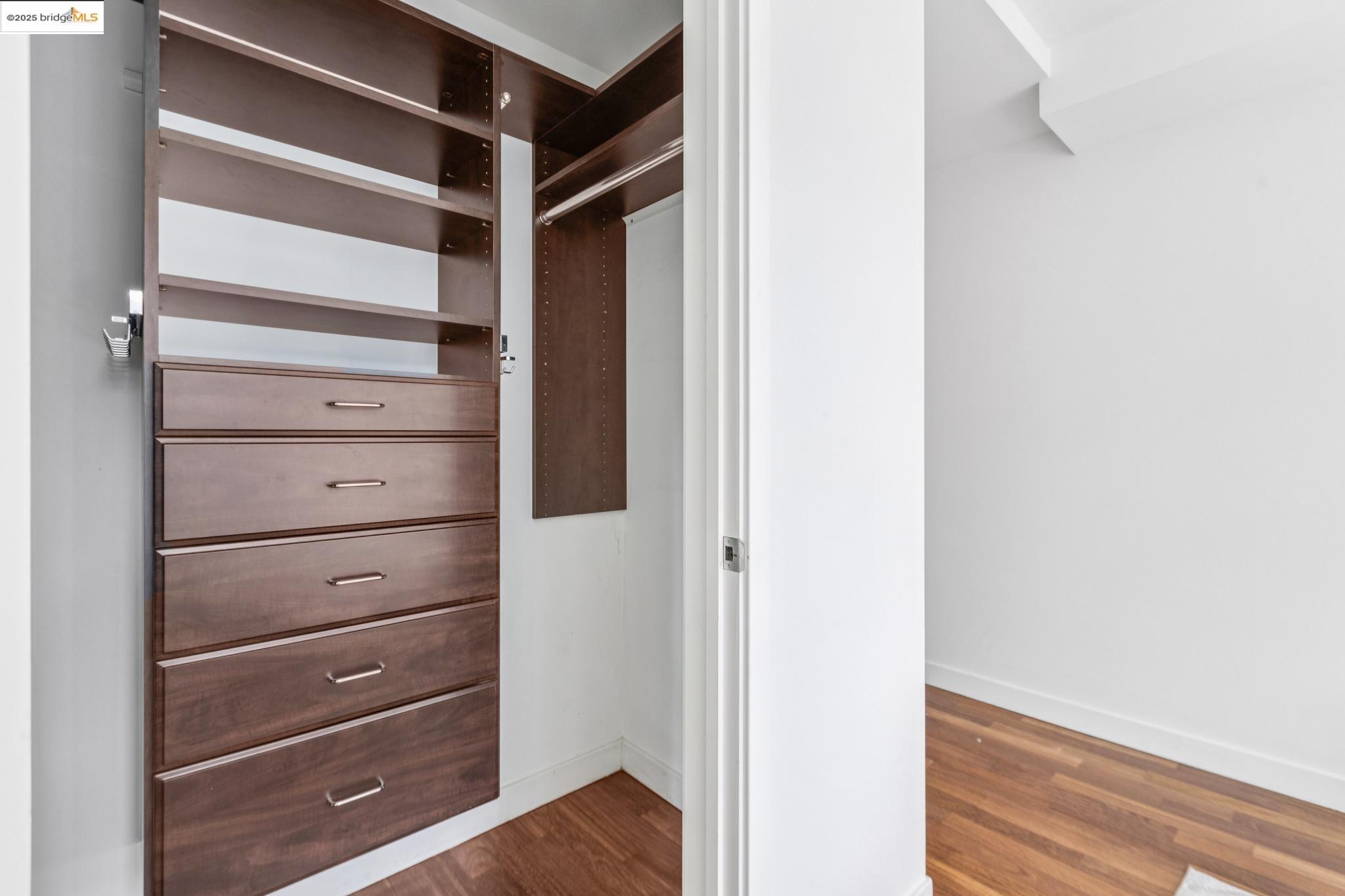 333 MAIN # 7B