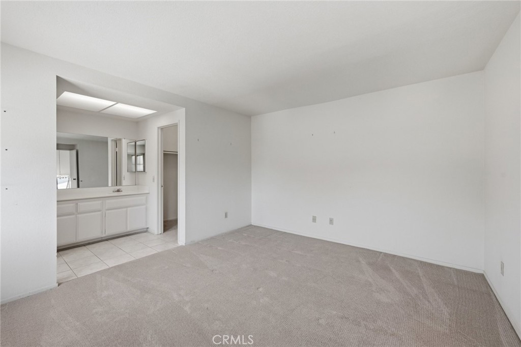 552 Hamilton Street C1