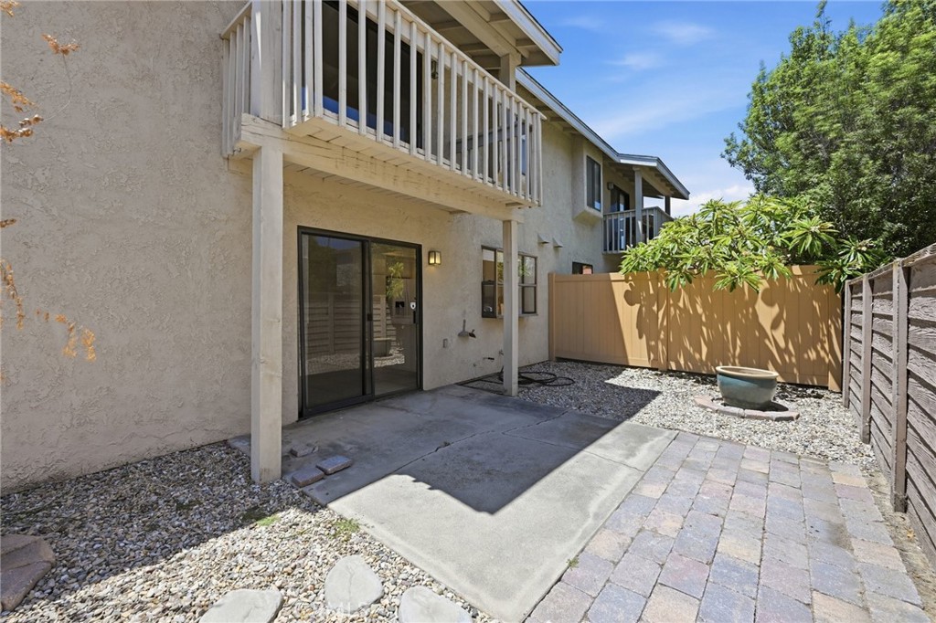 552 Hamilton Street C1