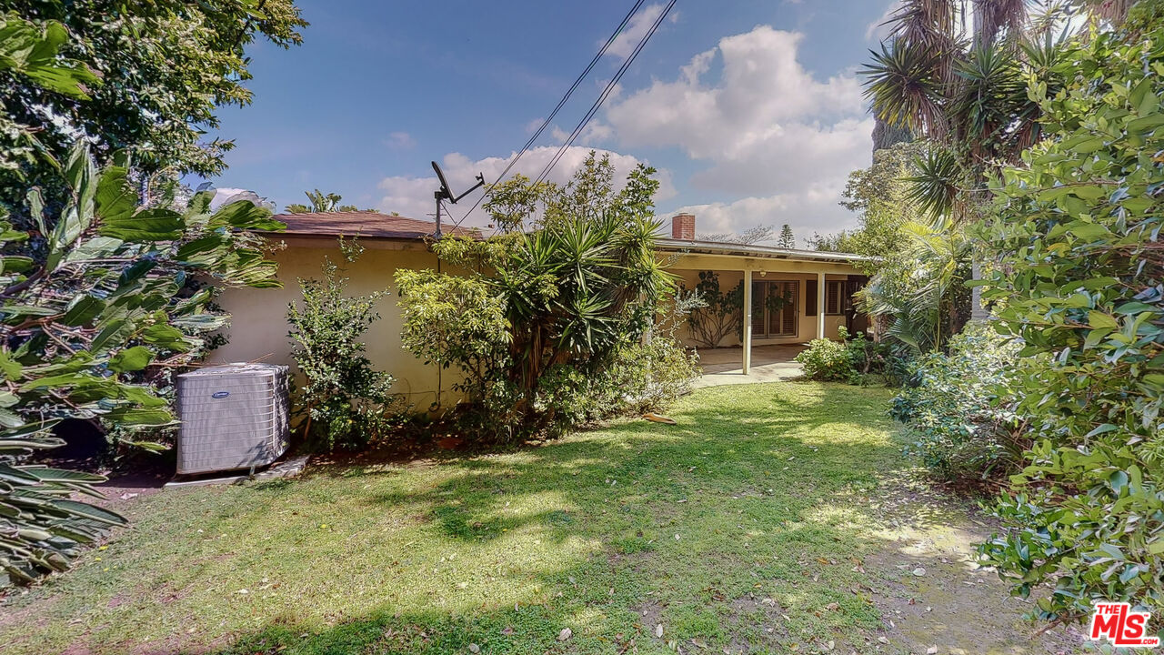 3355 Barbydell Dr