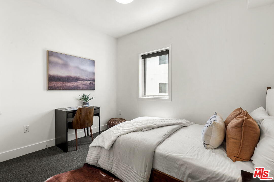 1700 Sawtelle Blvd Unit: 215