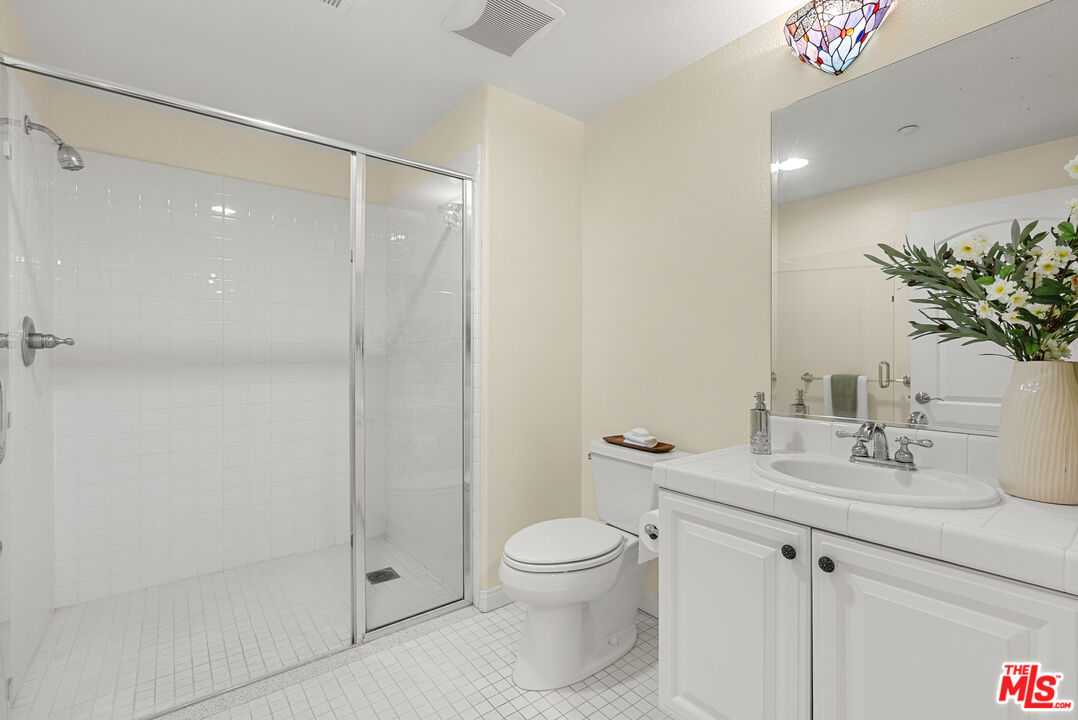 1708 Tanager St Unit: 1-202