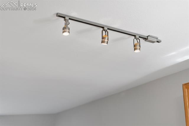 1299 Vondelpark Drive C