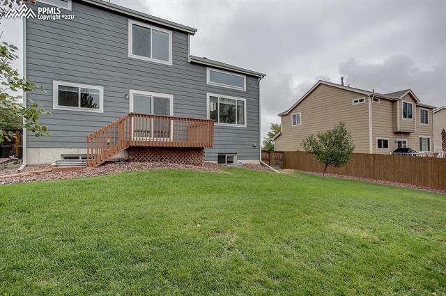 5675 Rose Ridge Lane