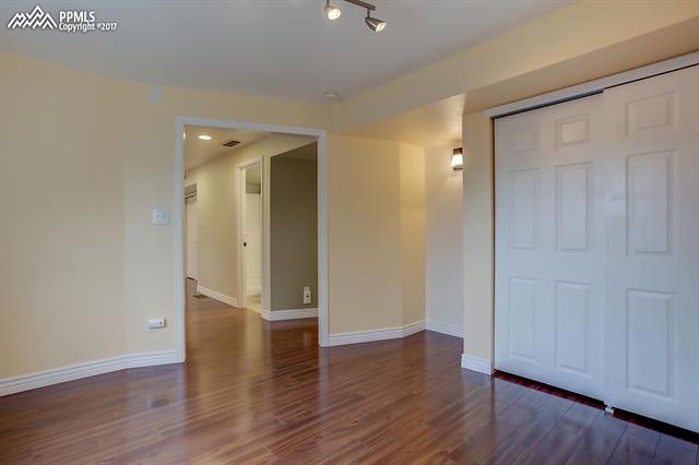 5675 Rose Ridge Lane