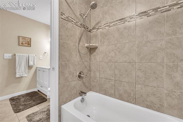 4774 Bunchberry Lane