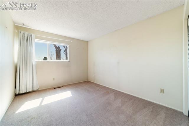 660 E Cheyenne Mountain Boulevard