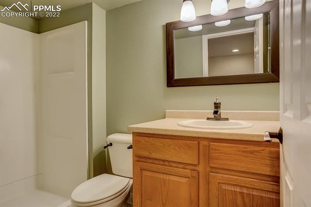 5675 Rose Ridge Lane