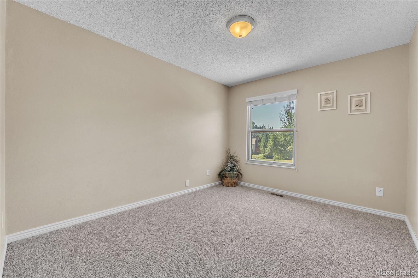 4774 Bunchberry Lane