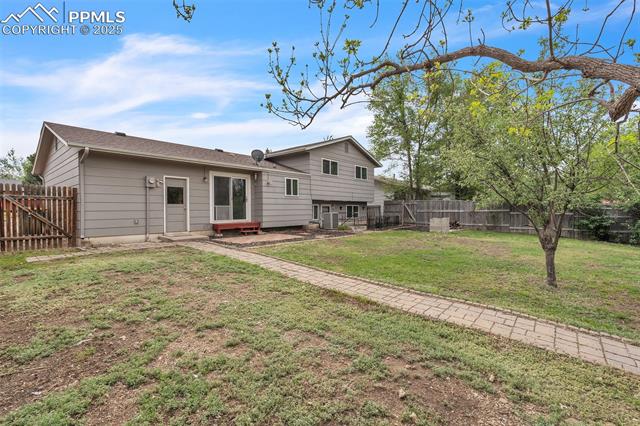 1320 Sanderson Avenue