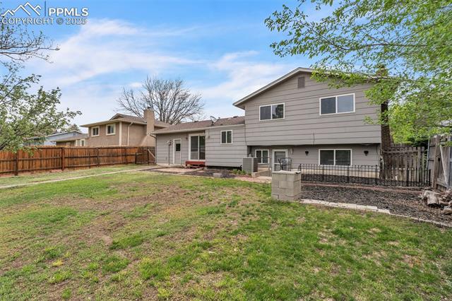 1320 Sanderson Avenue