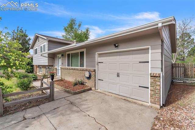 1320 Sanderson Avenue