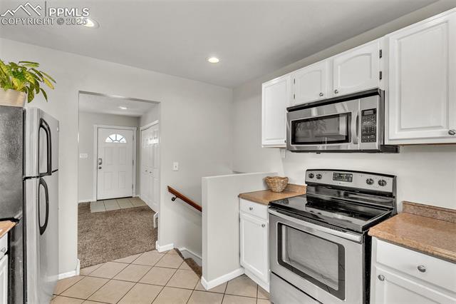 1320 Sanderson Avenue