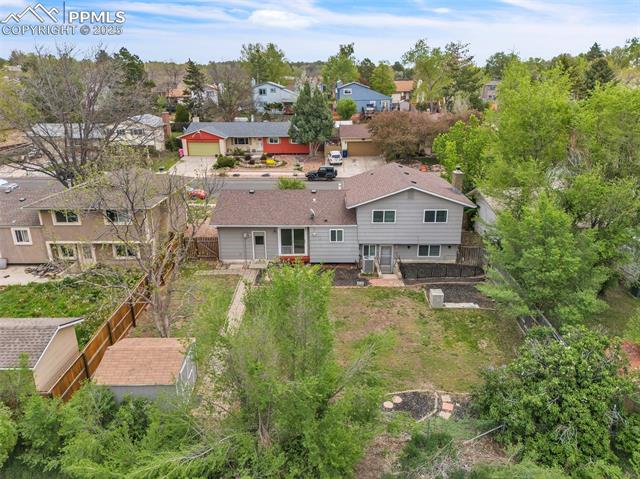 1320 Sanderson Avenue