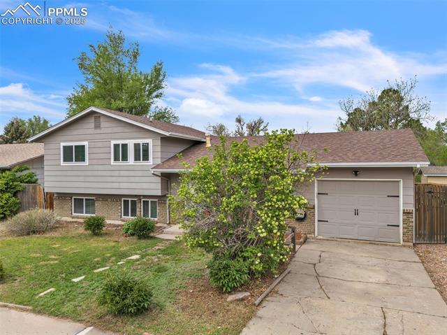 1320 Sanderson Avenue