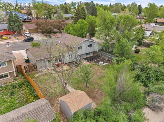 1320 Sanderson Avenue