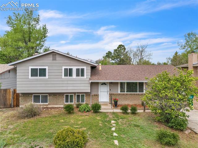 1320 Sanderson Avenue