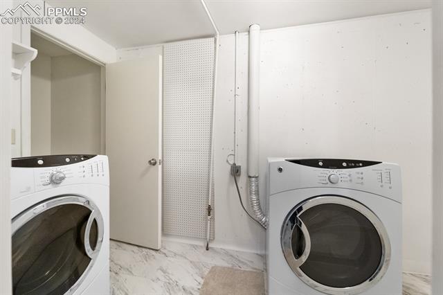 2131 Mount Washington Avenue