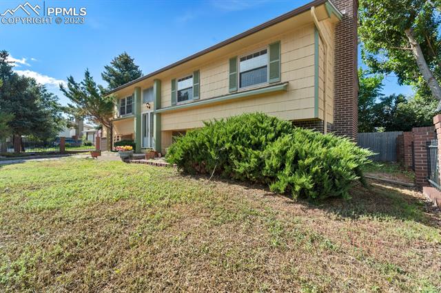 7221 Millbrook Court