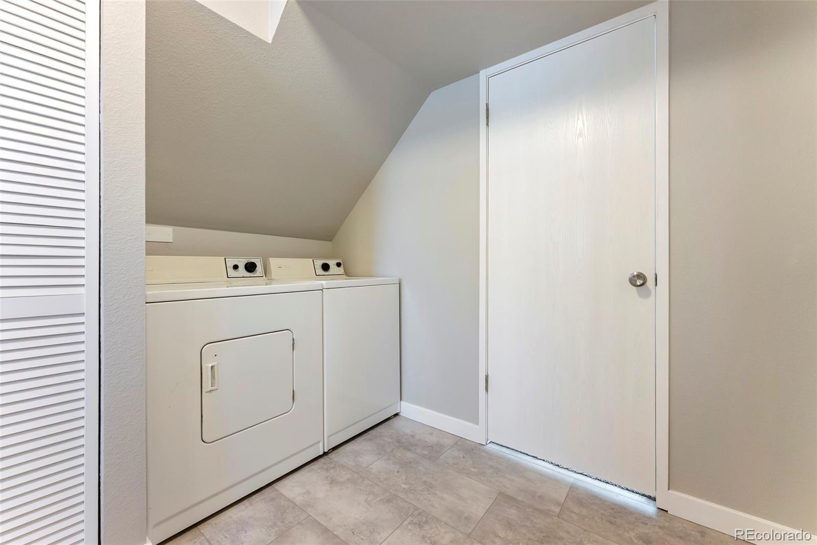 4745 Heron Court