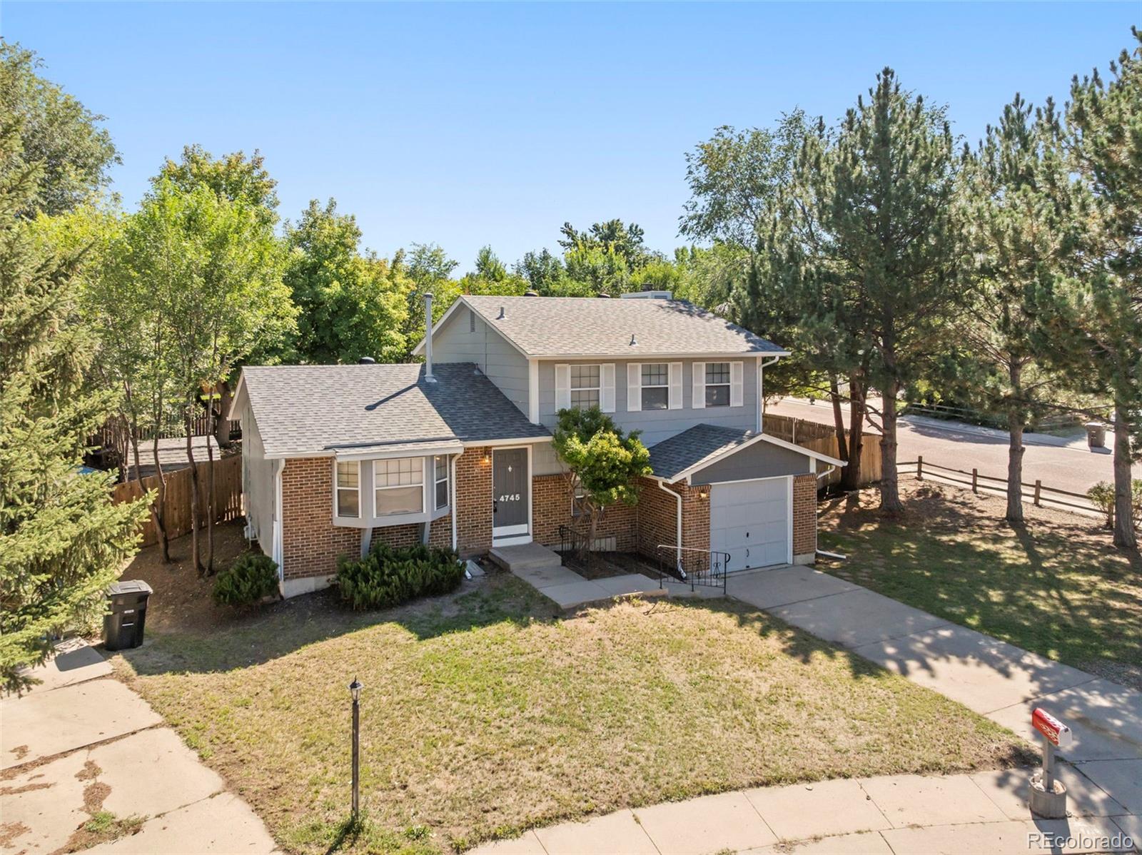 4745 Heron Court
