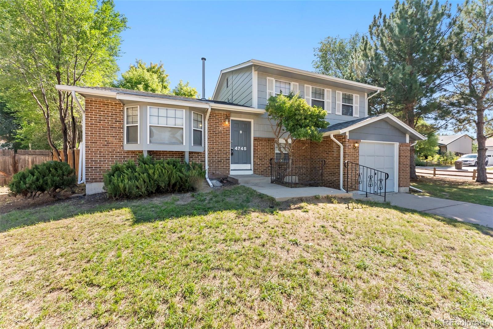 4745 Heron Court