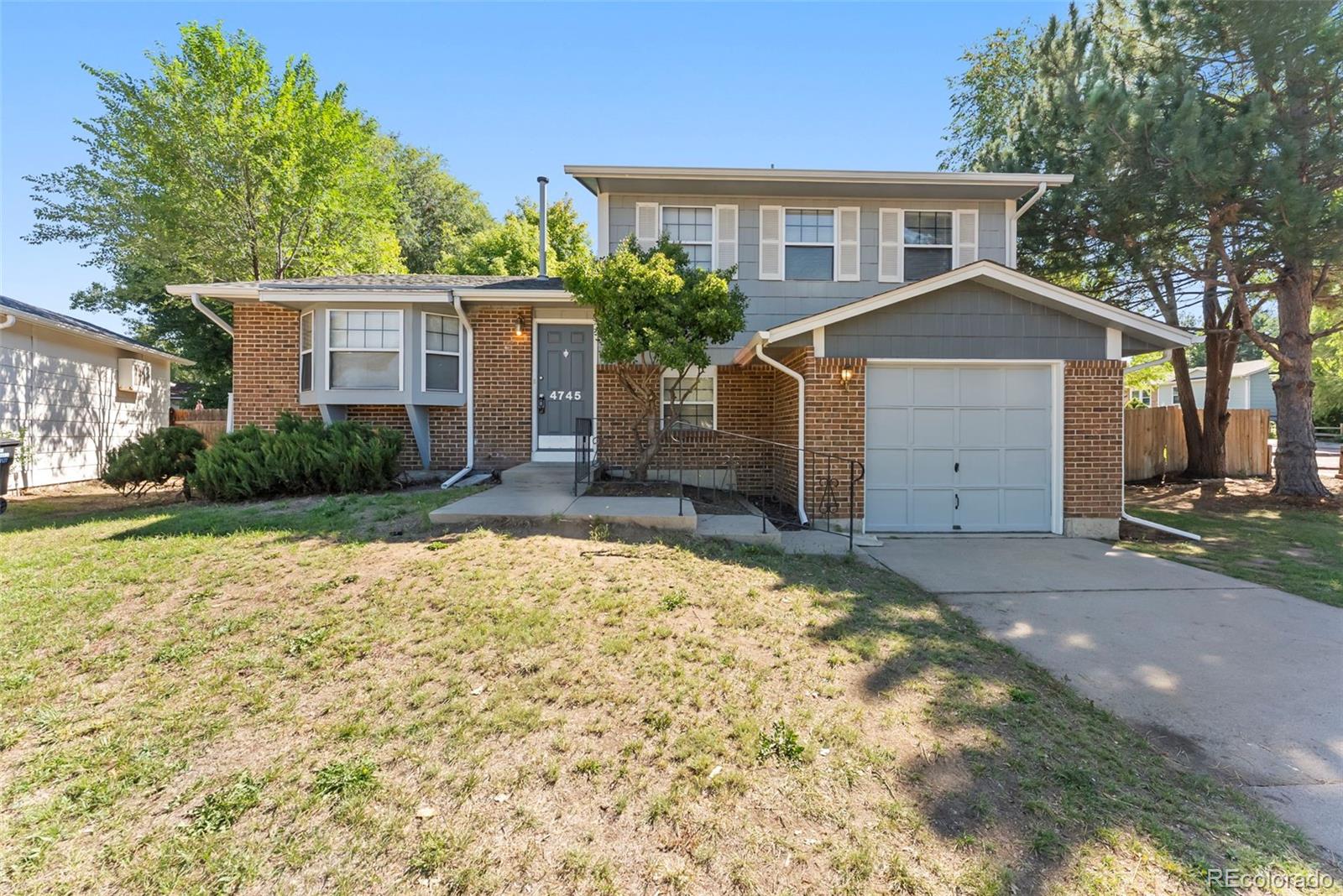 4745 Heron Court