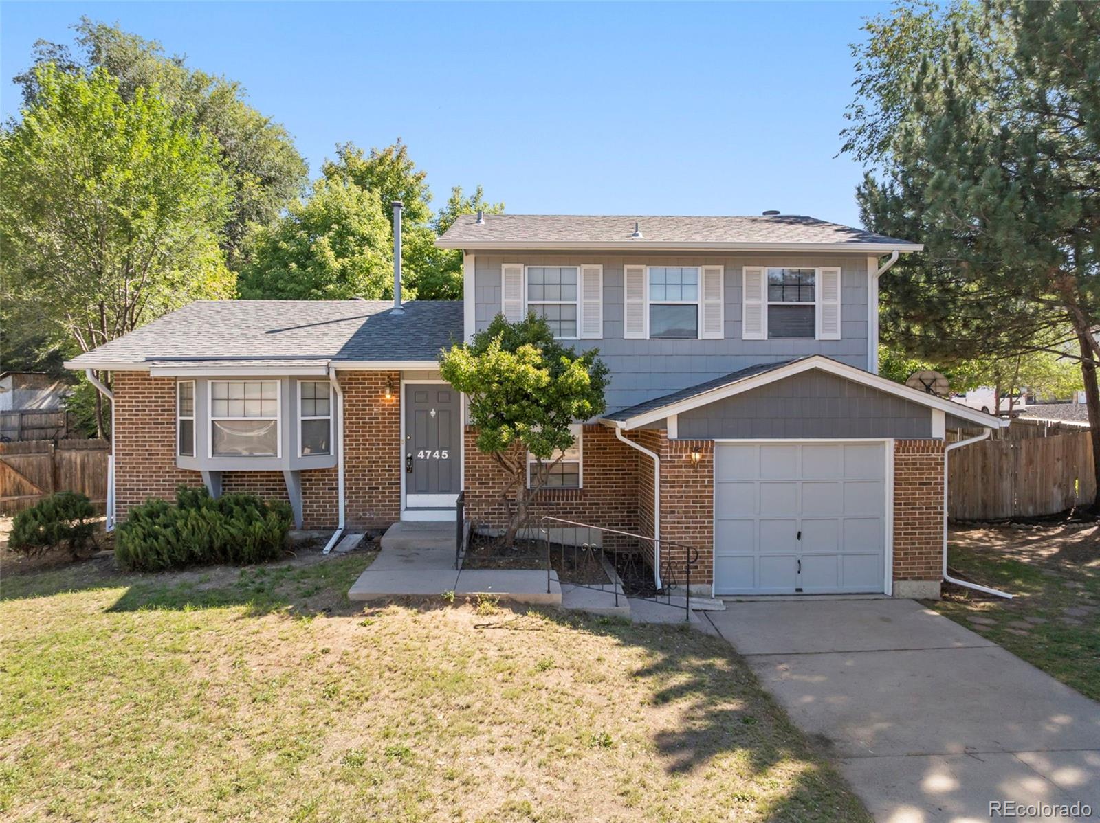 4745 Heron Court
