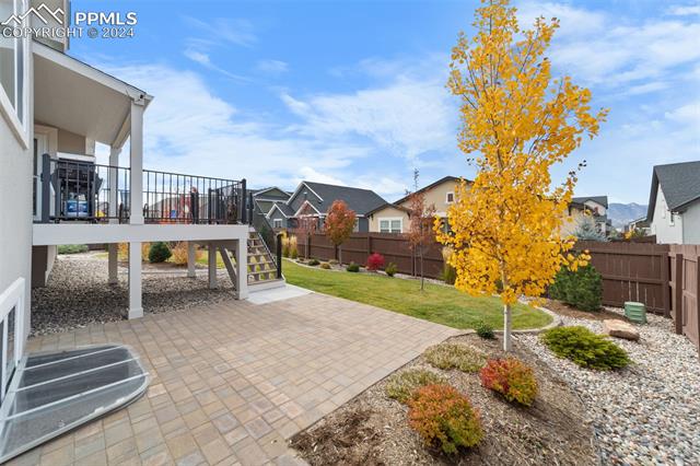 11076 Deer Feather Drive